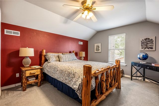 5 Pine Trail Road, Rogers, AR 72756