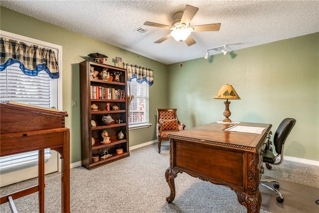 5 Pine Trail Road, Rogers, AR 72756