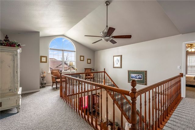 5 Pine Trail Road, Rogers, AR 72756