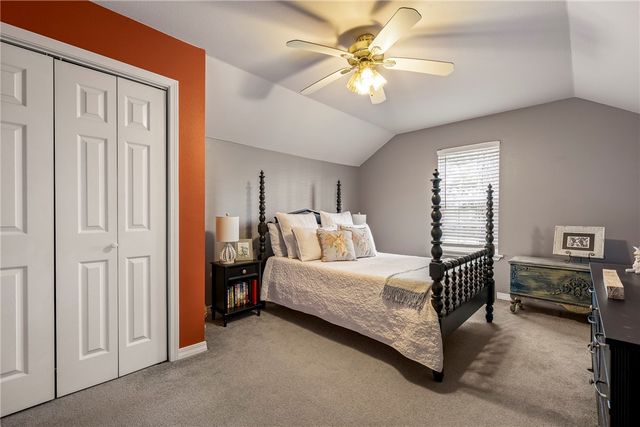 5 Pine Trail Road, Rogers, AR 72756