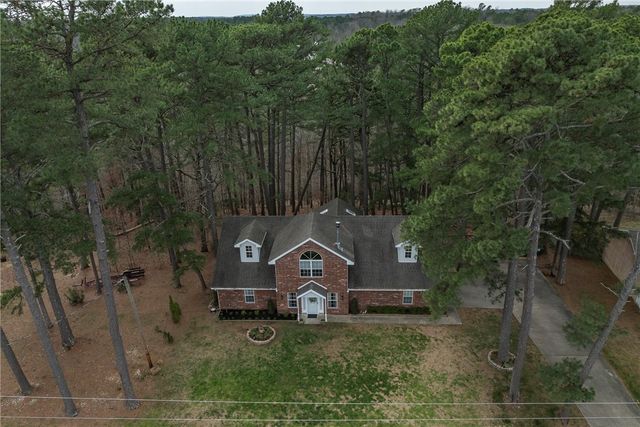 5 Pine Trail Road, Rogers, AR 72756