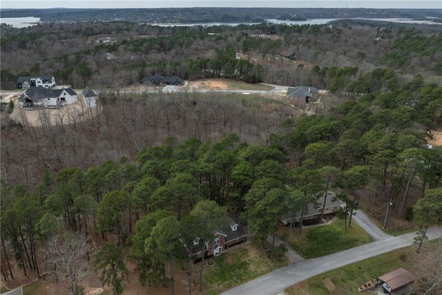 5 Pine Trail Road, Rogers, AR 72756