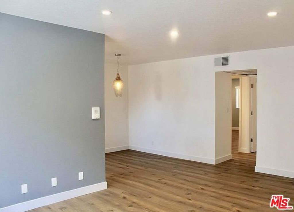 1547 N Edison Boulevard, Burbank, CA 91505