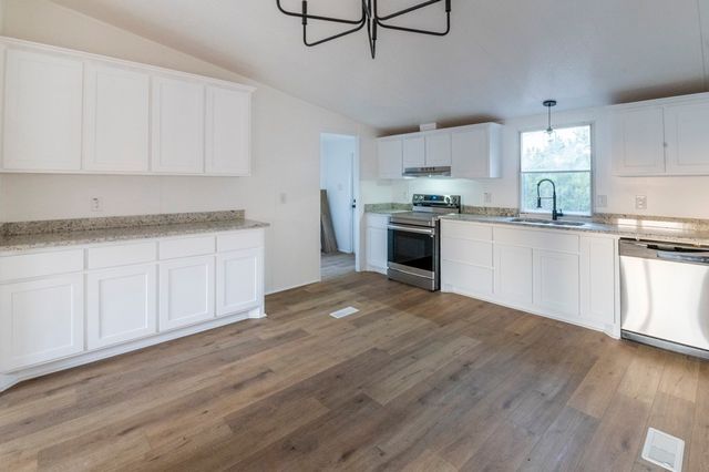 4549 Arrowhead Drive, Weatherford, TX 76087