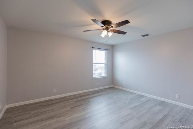 6414 DYNAMIC SOUND, San Antonio, TX 78252