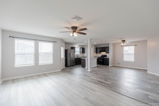 6414 DYNAMIC SOUND, San Antonio, TX 78252