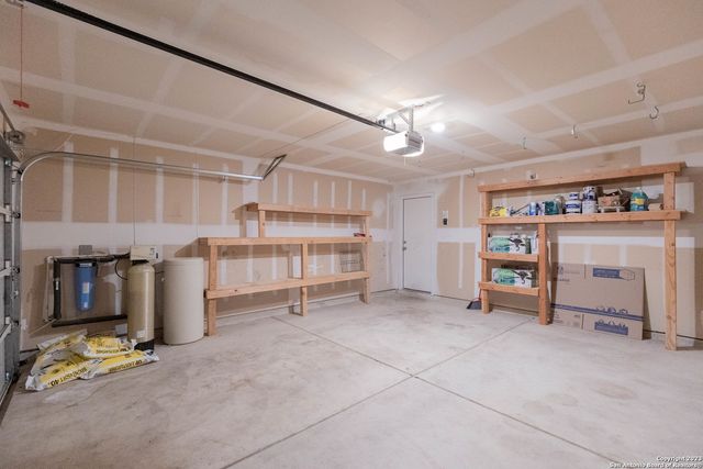 6414 DYNAMIC SOUND, San Antonio, TX 78252