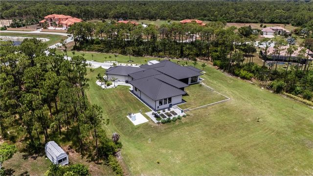 9240 FALCON COURT, Venice, FL 34293