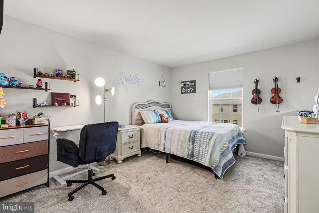 1649 HARALSON DR, Mechanicsburg, PA 17055