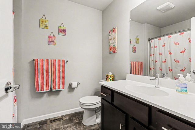 1649 HARALSON DR, Mechanicsburg, PA 17055