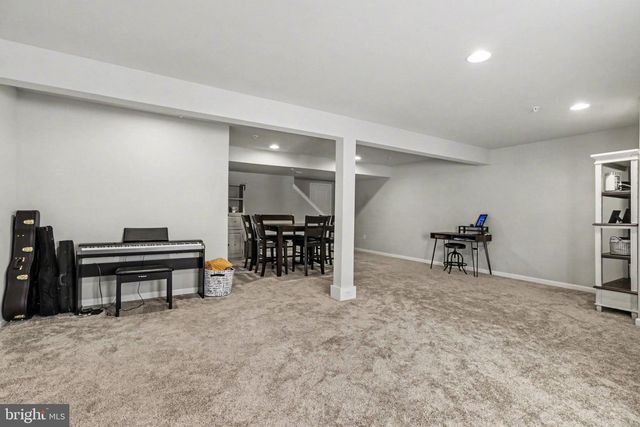 1649 HARALSON DR, Mechanicsburg, PA 17055