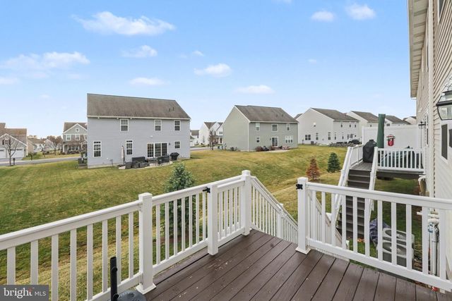 1649 HARALSON DR, Mechanicsburg, PA 17055