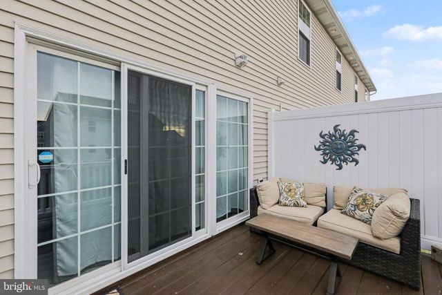 1649 HARALSON DR, Mechanicsburg, PA 17055