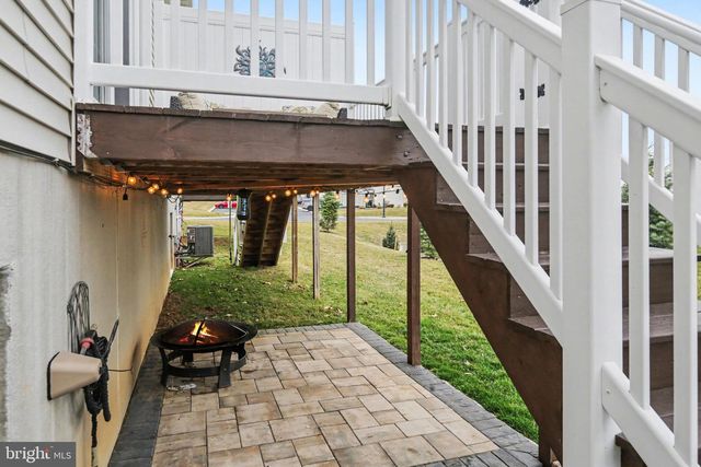 1649 HARALSON DR, Mechanicsburg, PA 17055