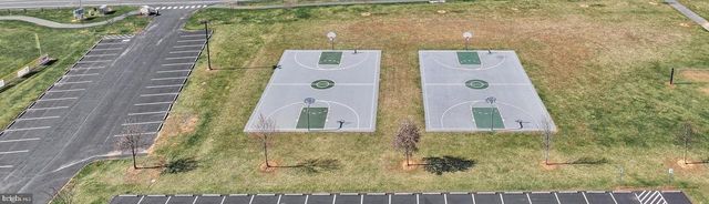 1649 HARALSON DR, Mechanicsburg, PA 17055