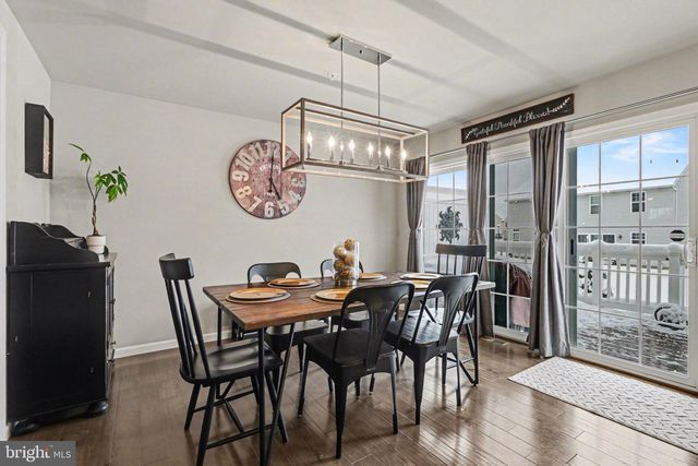 1649 HARALSON DR, Mechanicsburg, PA 17055