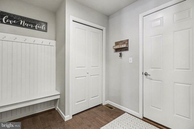 1649 HARALSON DR, Mechanicsburg, PA 17055