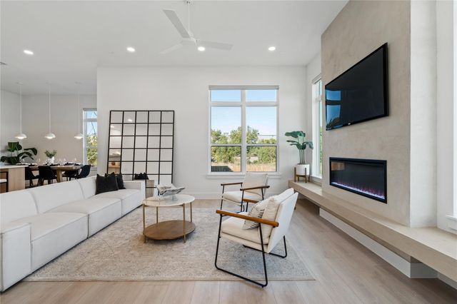 1421 E 36th Street, Houston, TX 77022