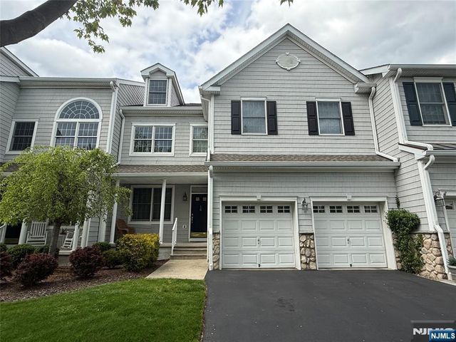 16 SPRING HOLLOW Road, Old Tappan, NJ 07675