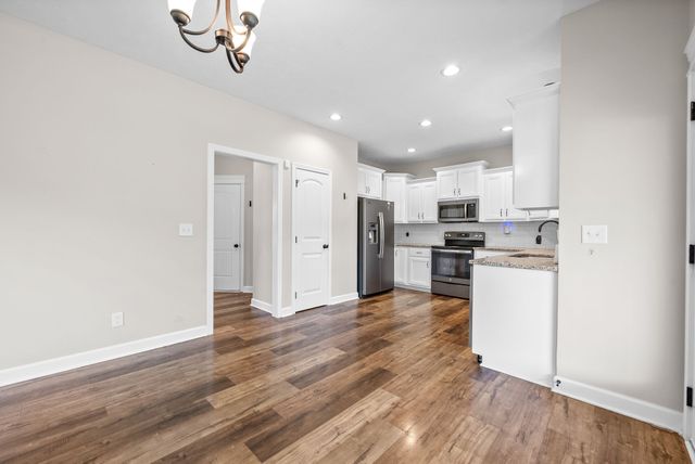 1697 Ellie Piper Cir, Clarksville, TN 37043