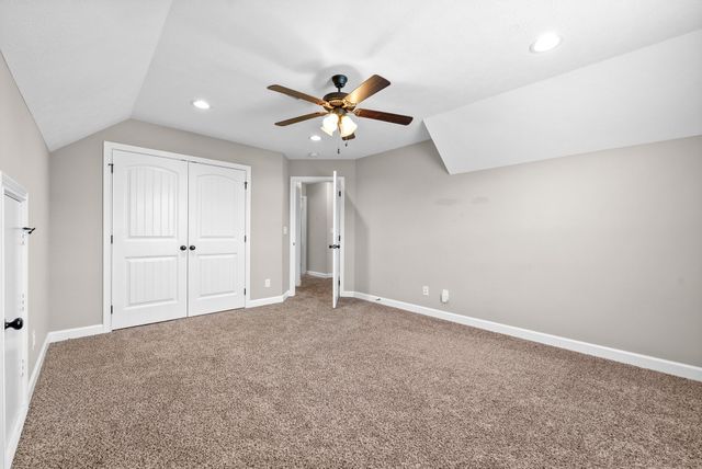 1697 Ellie Piper Cir, Clarksville, TN 37043
