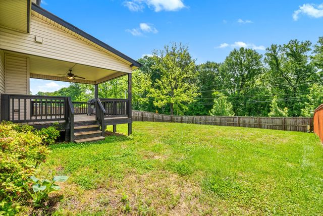 1697 Ellie Piper Cir, Clarksville, TN 37043
