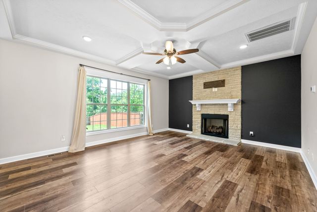 1697 Ellie Piper Cir, Clarksville, TN 37043