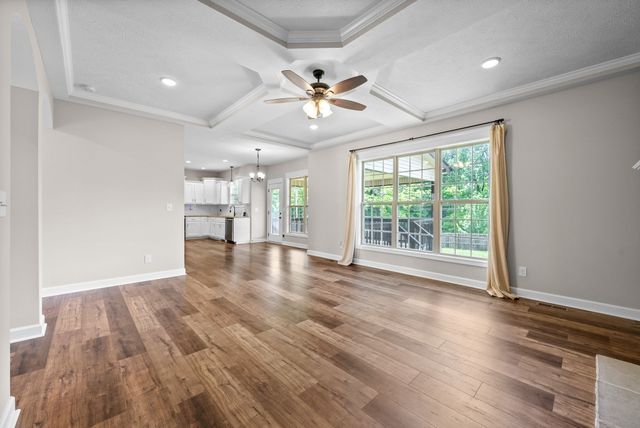 1697 Ellie Piper Cir, Clarksville, TN 37043