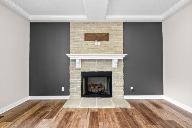 1697 Ellie Piper Cir, Clarksville, TN 37043