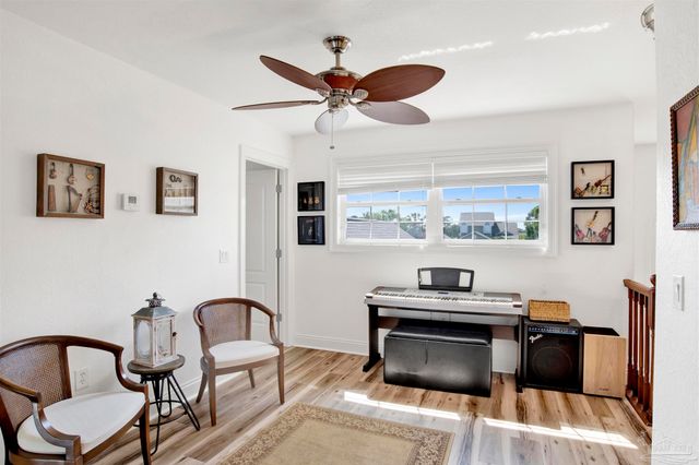 1110 Lionsgate Ln, Gulf Breeze, FL 32563