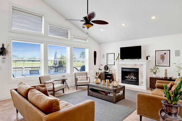 1110 Lionsgate Ln, Gulf Breeze, FL 32563