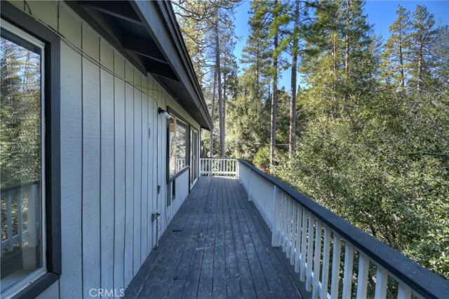129 Zermat A, Crestline, CA 92325