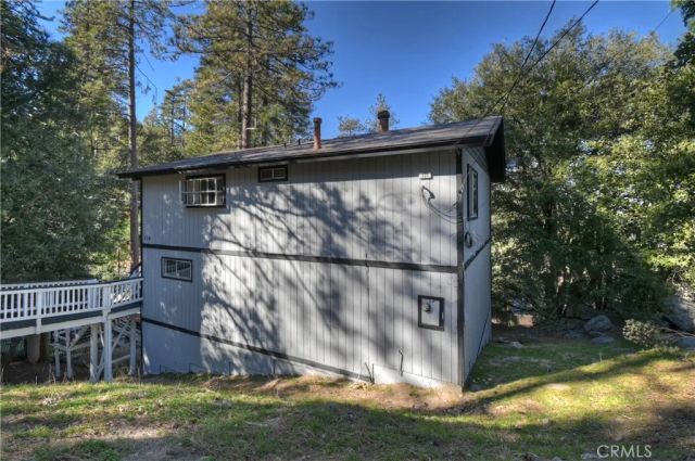 129 Zermat A, Crestline, CA 92325