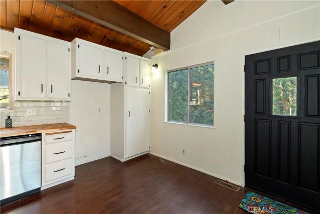 129 Zermat A, Crestline, CA 92325