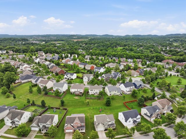 709 Wadestone Trl, Franklin, TN 37064
