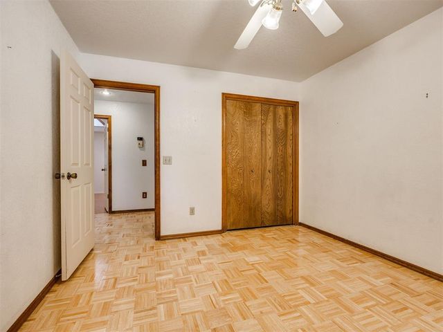 3201 Center Street, The Village, OK 73120