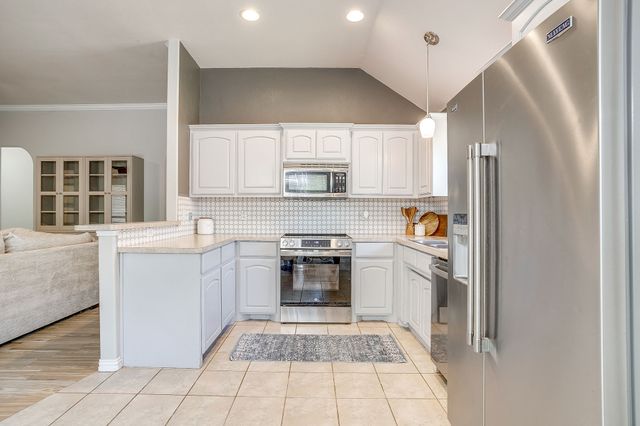504 Westgate Drive, Aledo, TX 76008