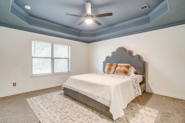 504 Westgate Drive, Aledo, TX 76008
