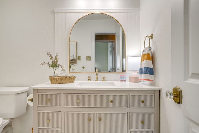 504 Westgate Drive, Aledo, TX 76008
