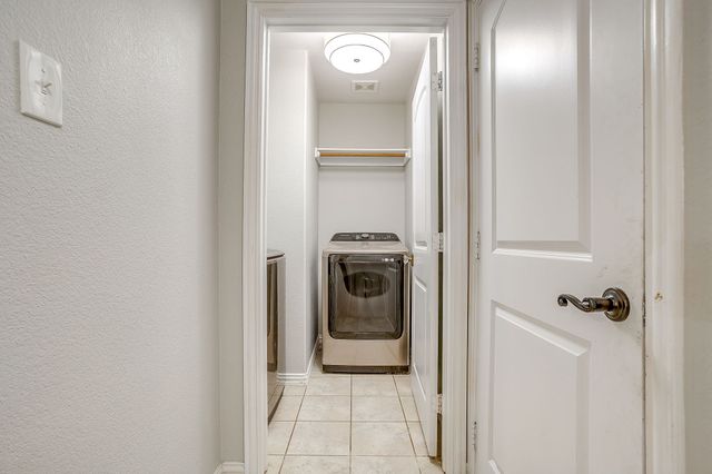 504 Westgate Drive, Aledo, TX 76008