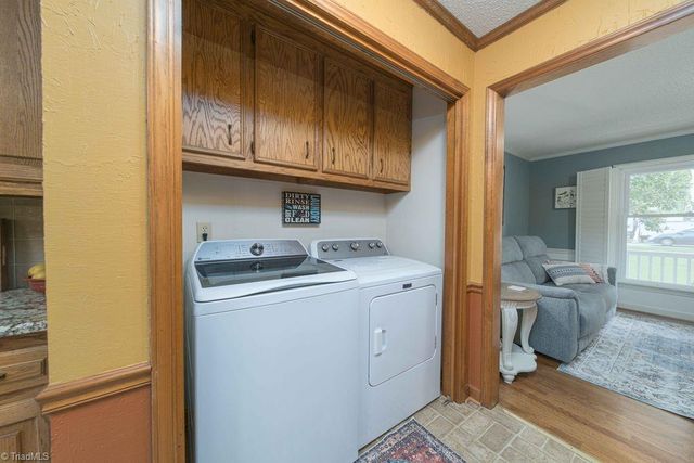 204 Linville Springs Road, Kernersville, NC 27284