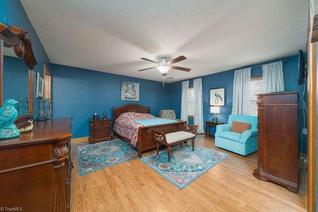 204 Linville Springs Road, Kernersville, NC 27284