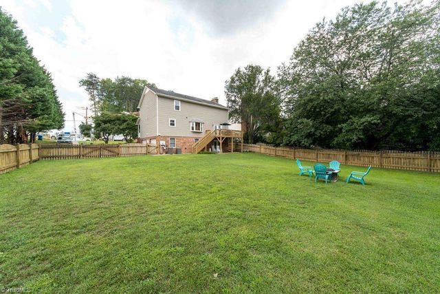 204 Linville Springs Road, Kernersville, NC 27284