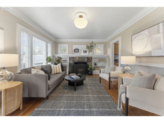 3527 Ne 71ST Ave, Portland, OR 97213