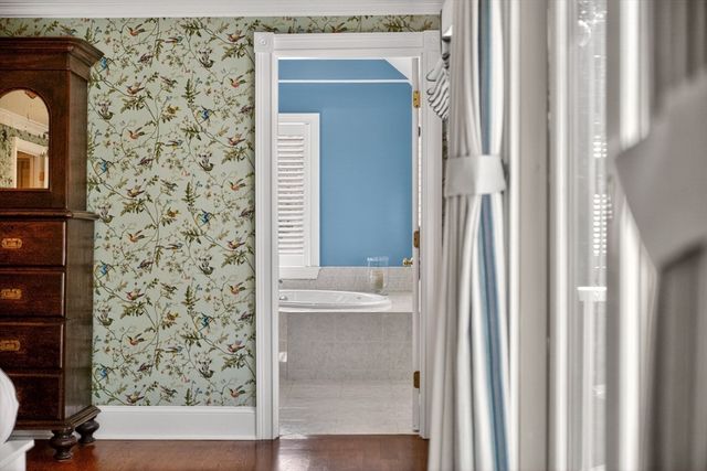 9 Beachway Road, Sandwich, MA 02537