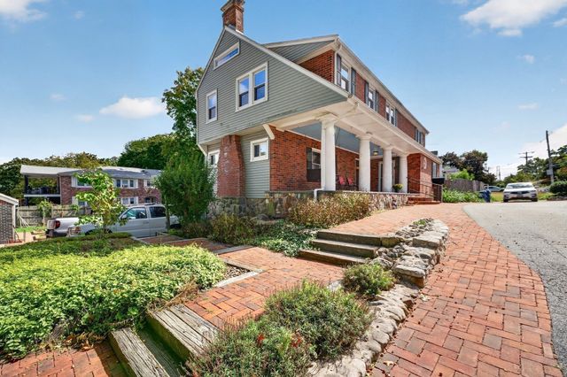 189 Washington St, Canton, MA 02021