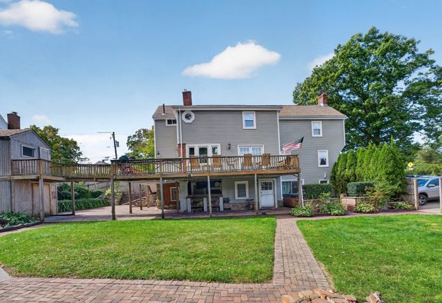 189 Washington St, Canton, MA 02021