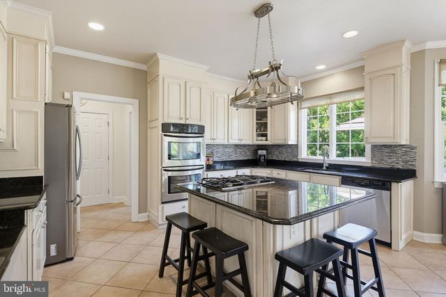 13109 FOX PATH LN, West Friendship, MD 21794