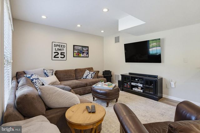 13109 FOX PATH LN, West Friendship, MD 21794