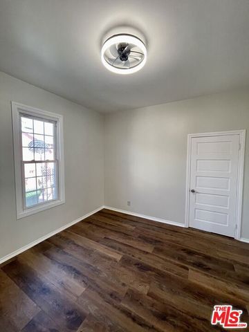 515 E 21st Street, Los Angeles, CA 90011